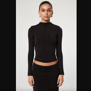 Zane top in Black (NWT)